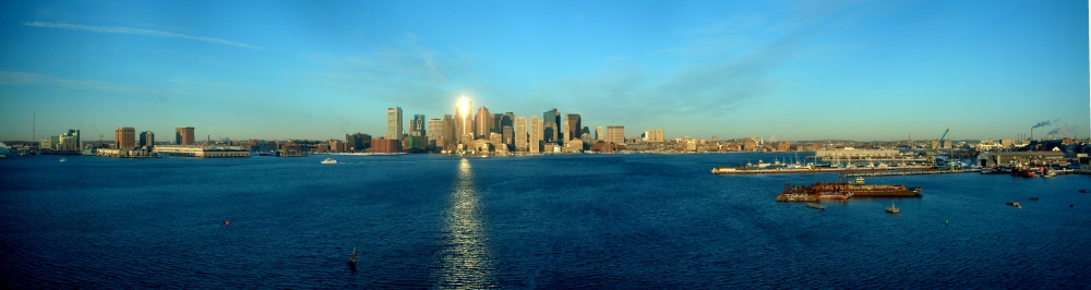 panorama: Boston harbor Friday morning