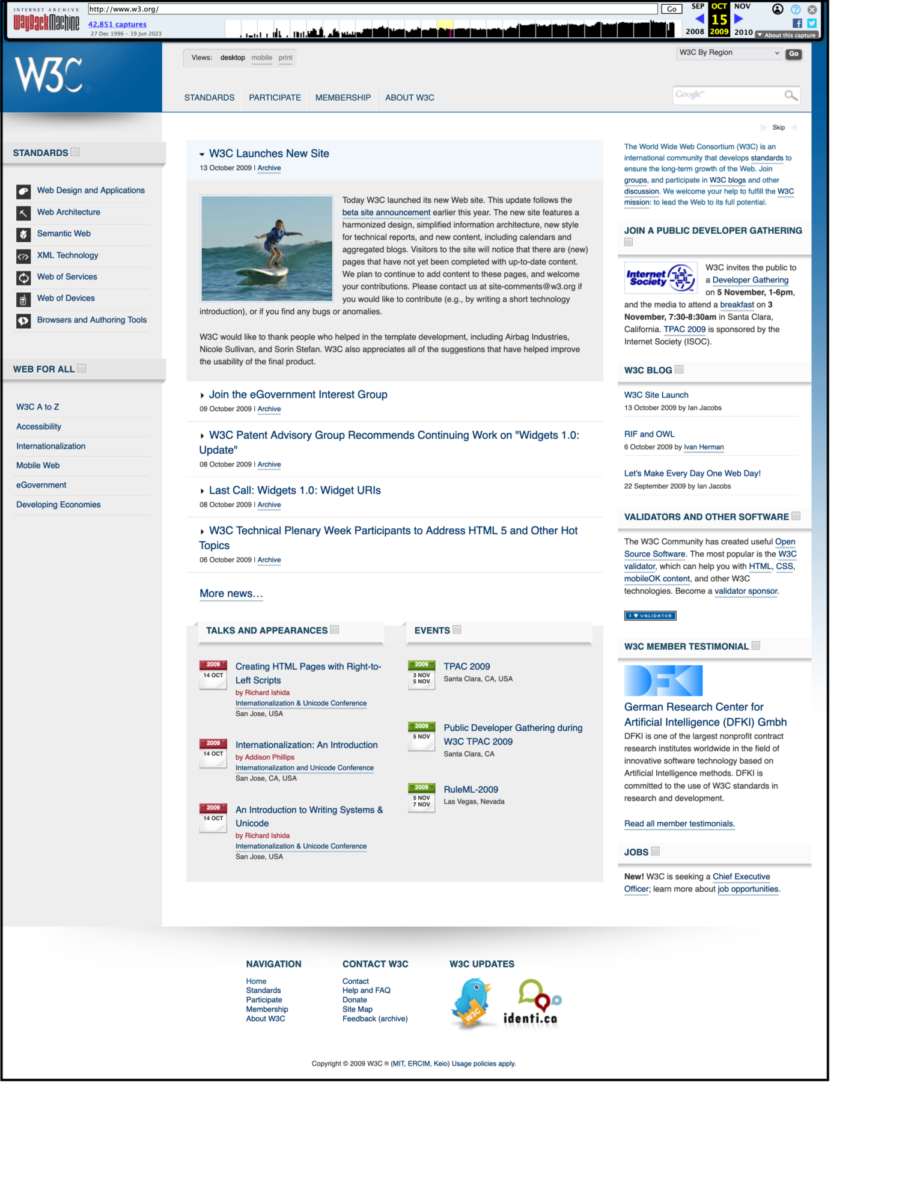 screenshot of the 2009-10-15 capture of the site on the WayBack Machine